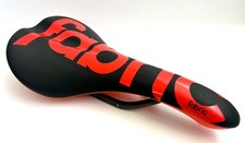 SELLA SCOOP IN TESSUTO RAGGIO