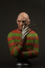 Busto in resina. FREDDY