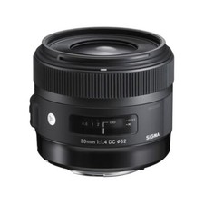 Sigma 30 mm F1.4 DC HSM