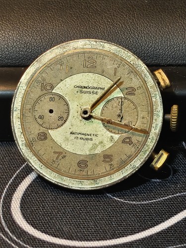 Vecchio movimento per orologio - vecchio,