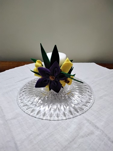 Candela decorata con - ,