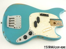 Fender JMJ Road Worn Mustang Bass CORPO CARICO Chitarra Duncan Faded Daphne Blu.