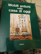 mobili antichi nella casa di
