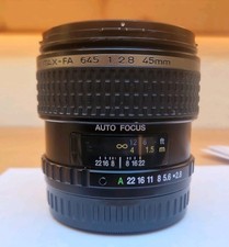Pentax-FA 645 f2.8 45mm