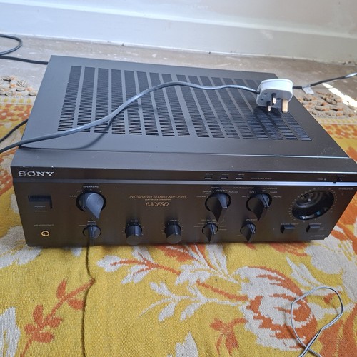 Amplificatore stereo integrato