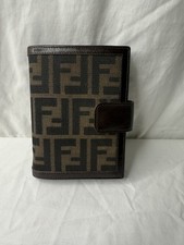 Agenda firmata FENDI con