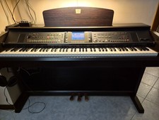 Yamaha Clavinova CVP 303 digital piano ottime condizioni, mobile marrone