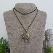 Collana con ciondolo elefante