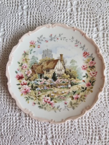 Vintage 1984 royal albert - vintage,