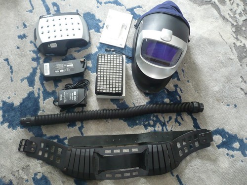 Casco per saldatura oscurante