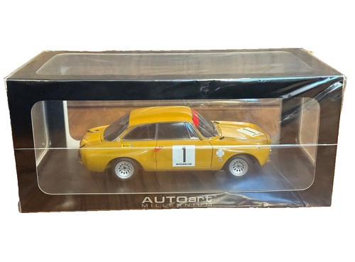 Autoart millennium alfa - millennium, 1/18