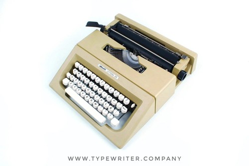 Olivetti lettera beige - olivetti,