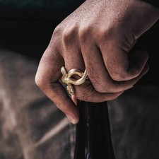 Anello di nicchia design