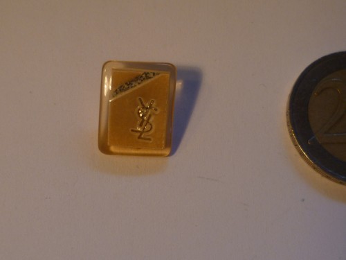 Bottone ysl yves saint laurent - yves,