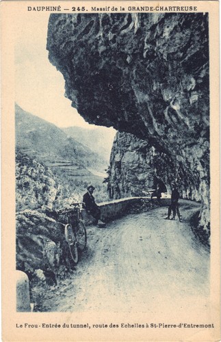 Frou entrée tunnel - il,