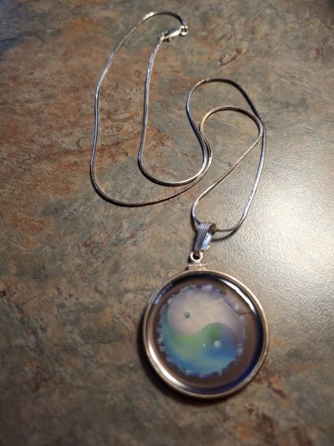 Yin and yang - yin,