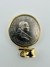 Ciondolo Papa Giovanni Paolo II Vaticano set 50 lire in lunetta oro 14 kt