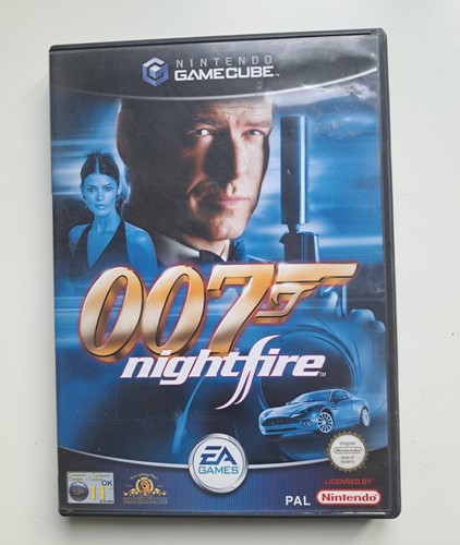 Nintendo gamecube 007 - nintendo,