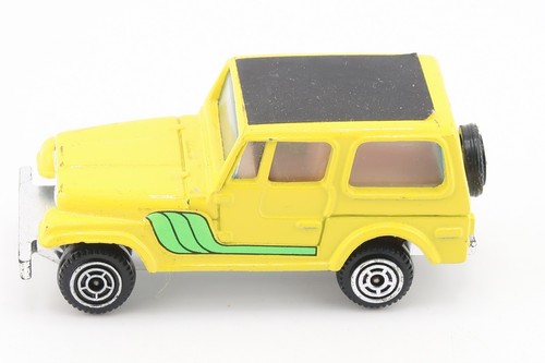 Dinky toys jeep 7 - *,