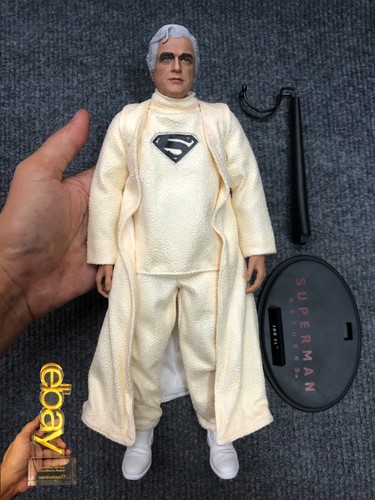 Modellino hot toys mms49 - 1/6,