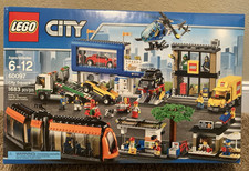LEGO City: 60097 - Piazza