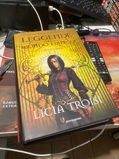 LIBRO - LE LEGGENDE DEL MONDO EMERSO - 1 - IL DESTINO DI ADHARA  - LICIA TROISI