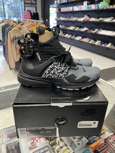 Taglia acronimo x - taglia, nike
