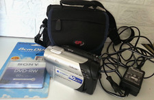 SONY VIDEOCAMERA HANDYCAM DCR-DVD106E PAL CARL ZEISS LENS 40X OPTICAL ZOOM