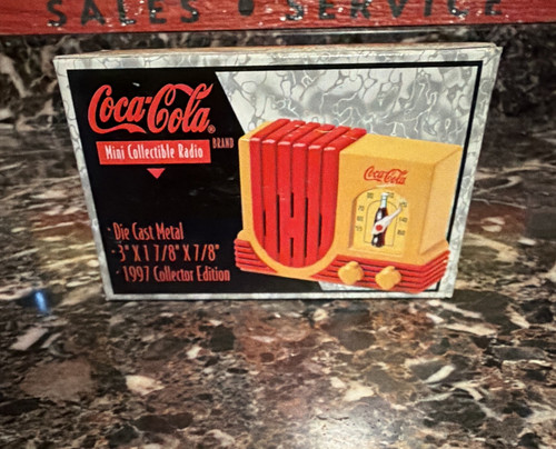 Coca cola mini radio - coca-cola,