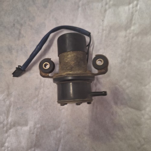 Pompe essence yamaha 1300 - yamaha,
