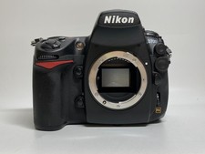 Corpo Nikon D700 con 3530