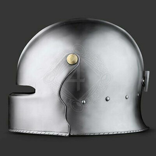 Elmetto medievale cavaliere