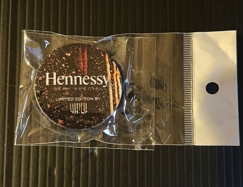 Hennessy cognac vhils pop - cognac,