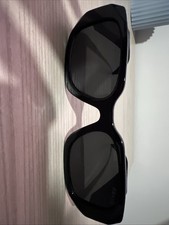 occhiali da sole Prada