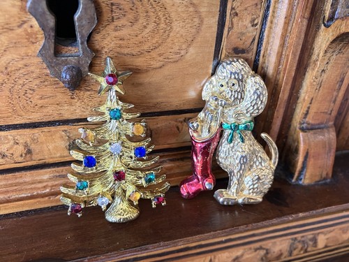 Christmas tree poodle - !, &