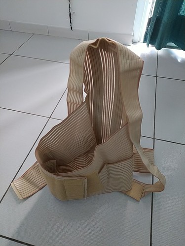 Busto ortopedico elastico