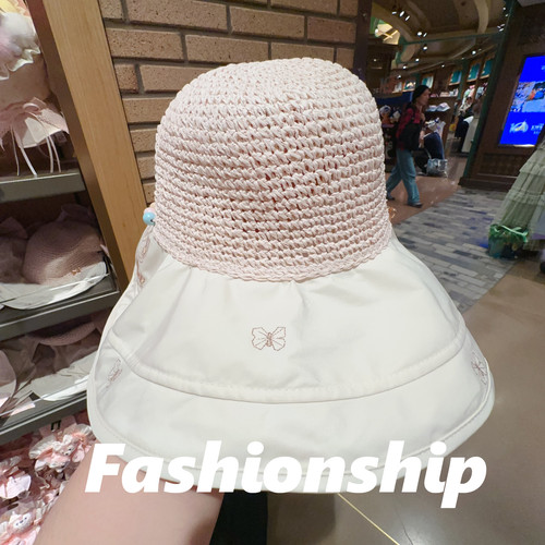 Autentico cappello estivo