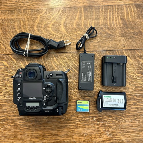 Nikon d2xs 4mp dslr - dslr, 54.537