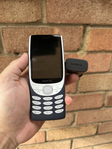 Nokia 8210 blu scuro - nokia,