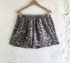 Pantaloncini estivi da donna