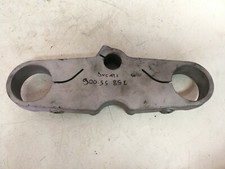 PIASTRA SUPERIORE FORCELLA TESTA DI STERZO  DUCATI SS 900 851