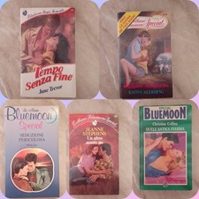 Lotto di 25 romanzi Bluemoon di varie collane e autrici. Foto indicativa