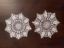 Lotto di 2 centrini vintage