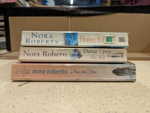 Three sisters island trilogy - sisters,