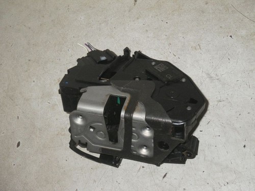 Serratura porta destra