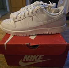 Nike Dunk Low Triple bianche