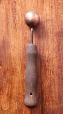 Ancien Fer de Chapelier Outil