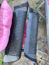 Fianchi vassoio moto d'acqua