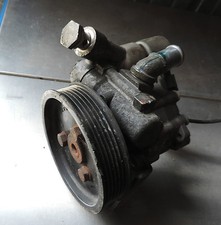 Pompa idroguida bmw 530 benzina anno 2005