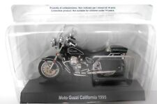 DIE CAST  MOTO GUZZI CALIFORNIA 1995 SCALA 1/24 CARABINIERI (sc.2-D)